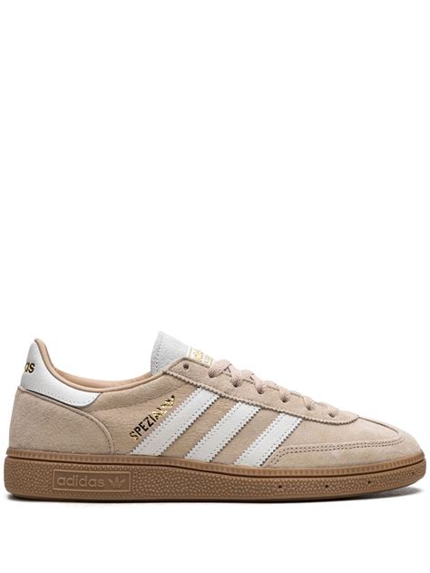 Beige adidas Schoenen online kopen 